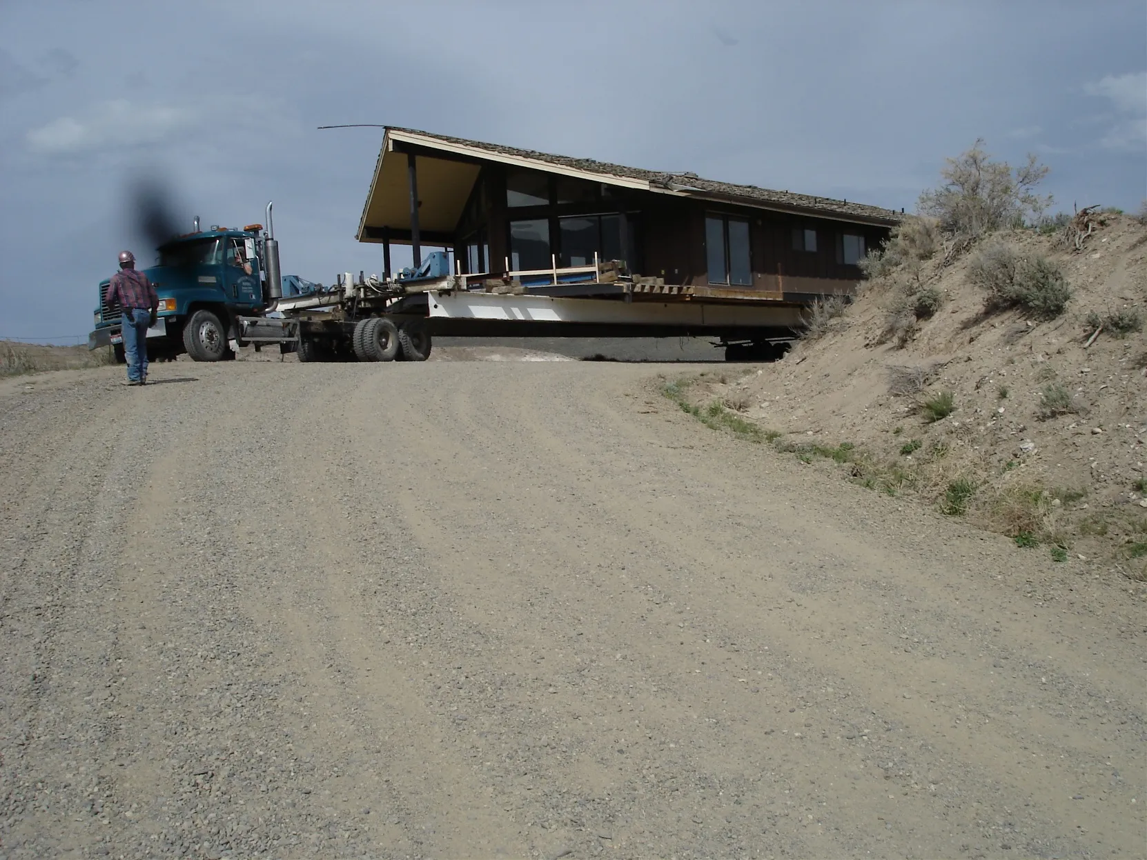House arriving under diesel power