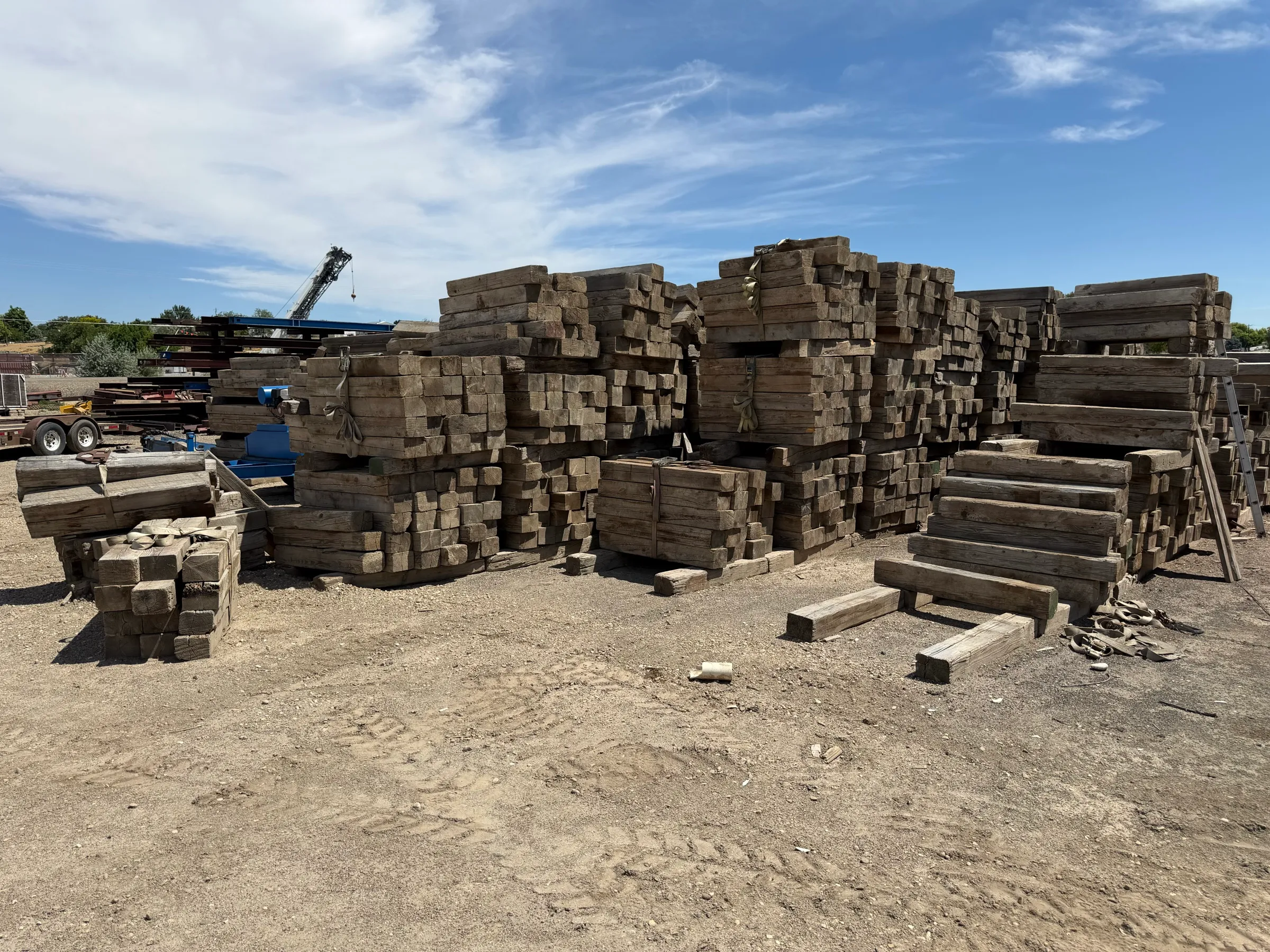 Stacked cribbing blocks